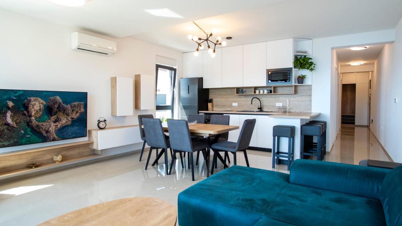 Lijon Apartment Banjole